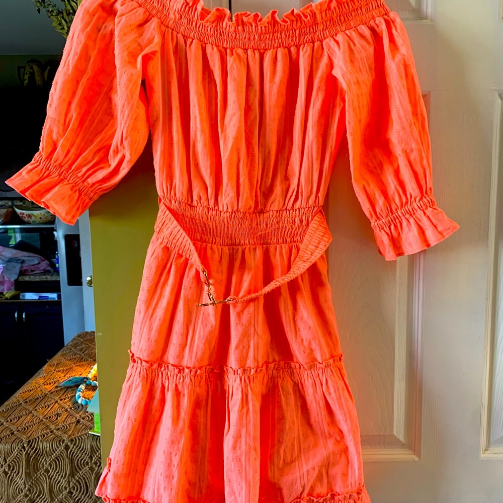 Size small Lily Putlizer dress. NWOT. Orange/coral so pretty
